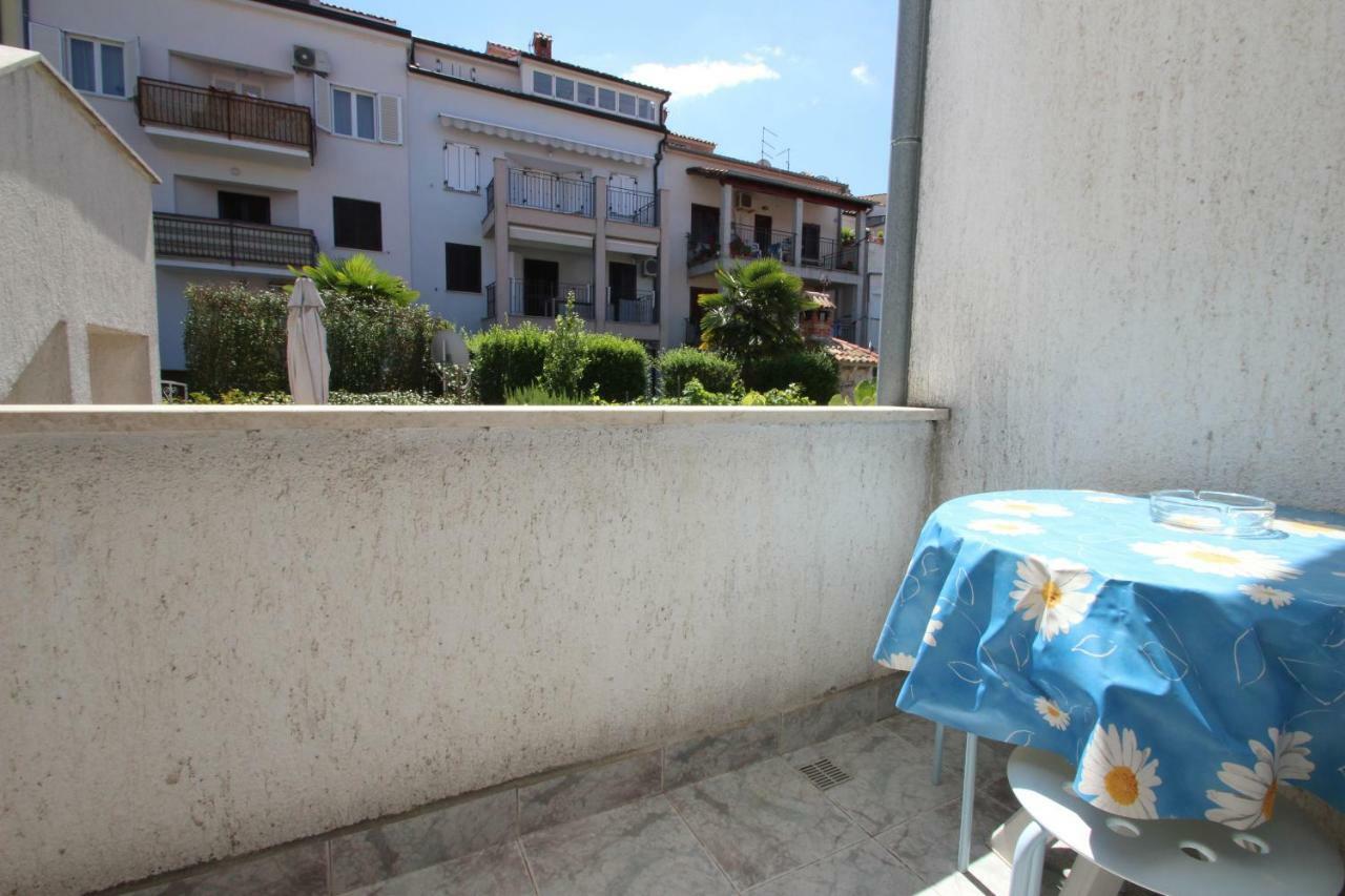 Apartment Sandi 弗尔萨尔 外观 照片