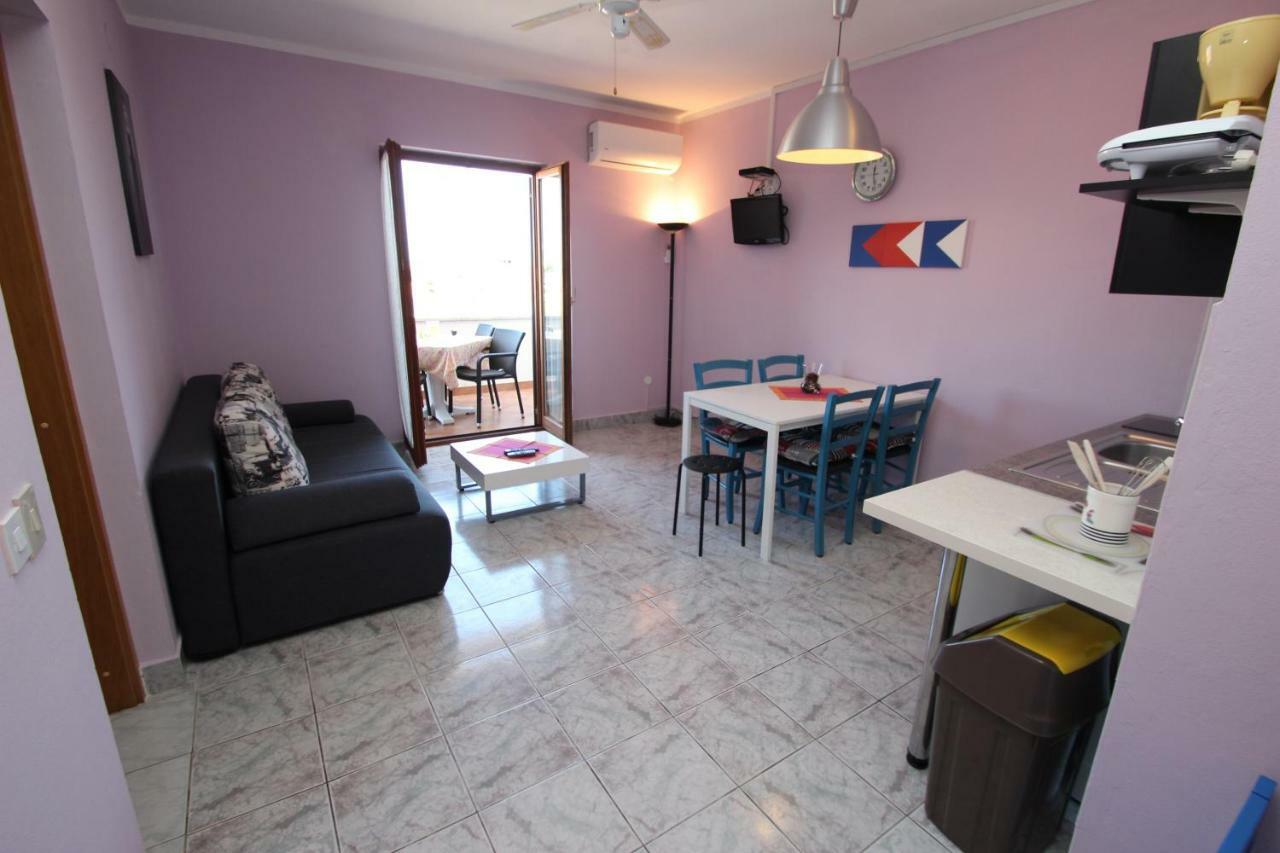 Apartment Sandi 弗尔萨尔 外观 照片